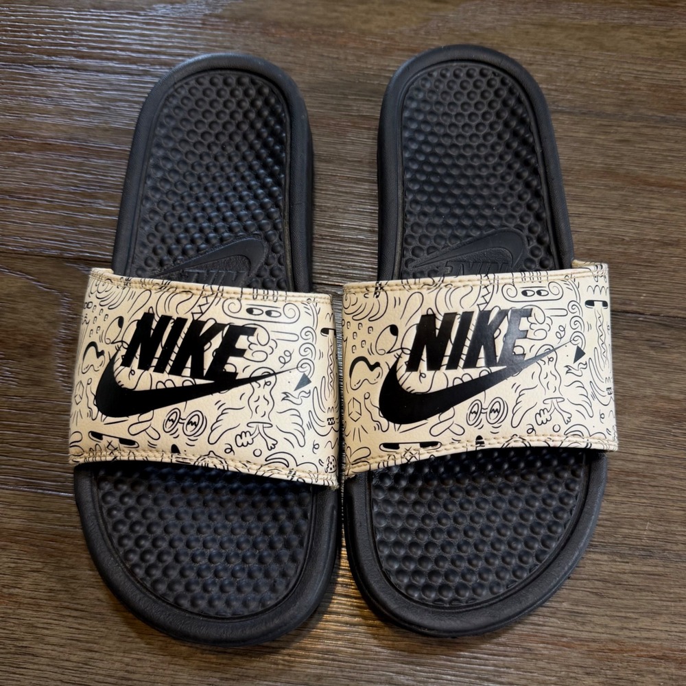 Nike Benassi JDI Doodle Print Black Cream Slides Sail Women Sandals 8 Men 6.5